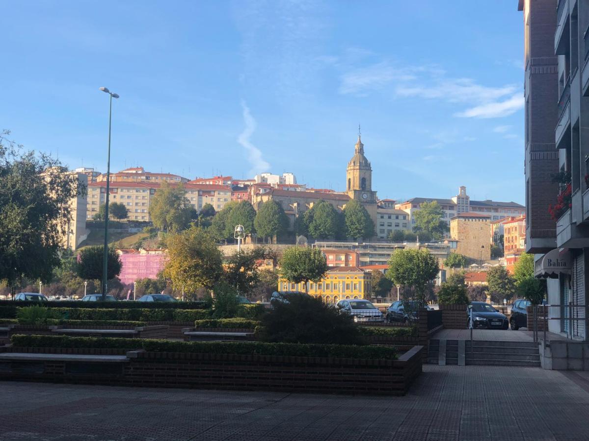 Loft En Junto Al Puente Colgante, Bilbao. Apartamento *